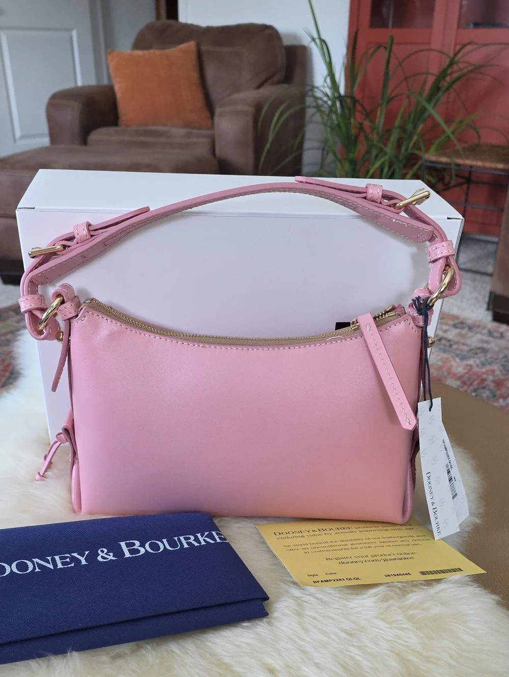 Dooney & Bourke beautiful new